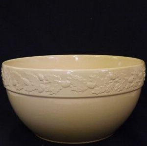 William Sonoma Made in England Xtra large mixing bowl